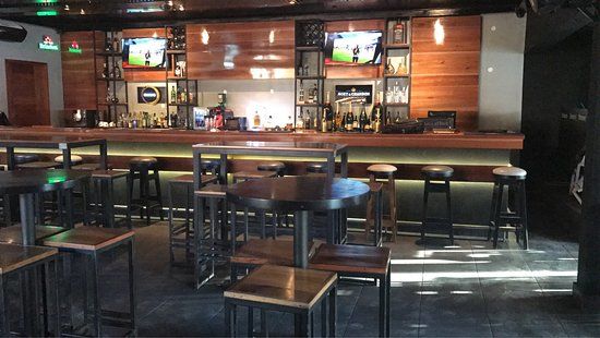 Elements Restaurant & Lounge