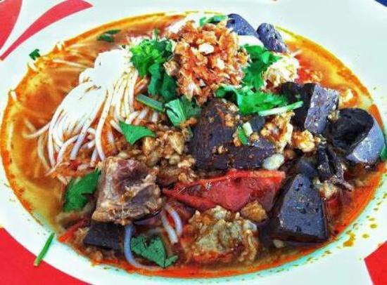 Thai cooking class by Jenny