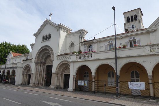 église Notre-Dame des Pins de Cannes
