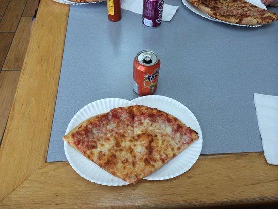 Captain's Pizza 200