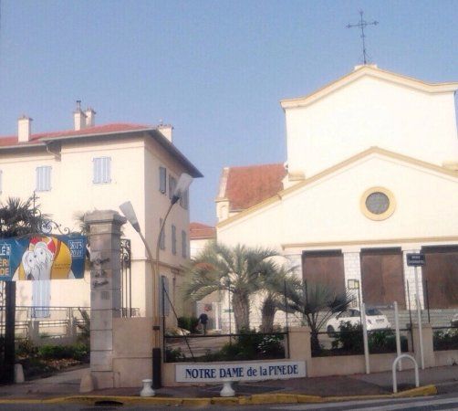 église Notre-Dame-de-la-Pinède de Juan-les-Pins