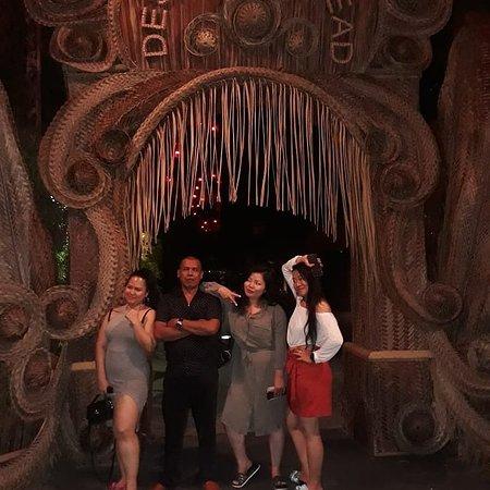 Warung Jegeg