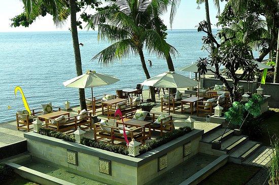 Nugraha Seaside Resto