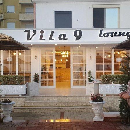 Vila 9