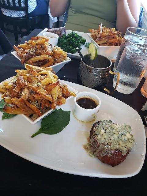 Ocean House Beach Bar