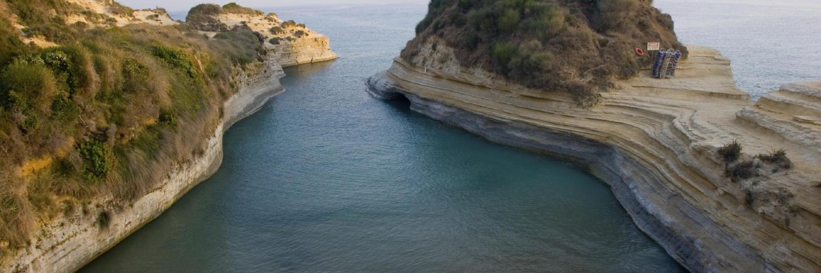 Plage du Canal D'Amour