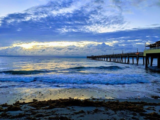 Dania Beach Pier