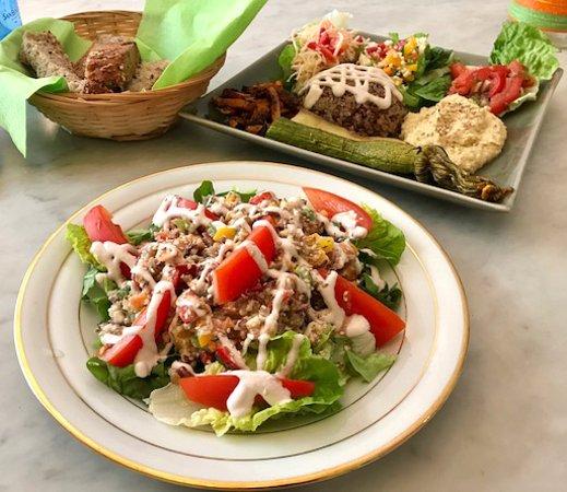 Badaboom Bistro And BeJuice Bar
