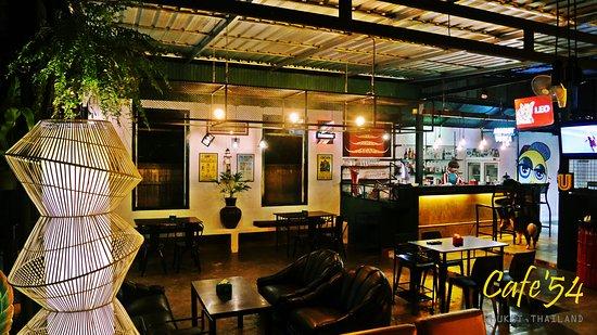 Cafe' 54