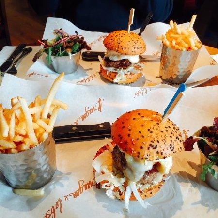Burger and Lobster at Harvey Nichols