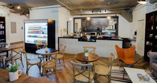 Le Marché Cafe