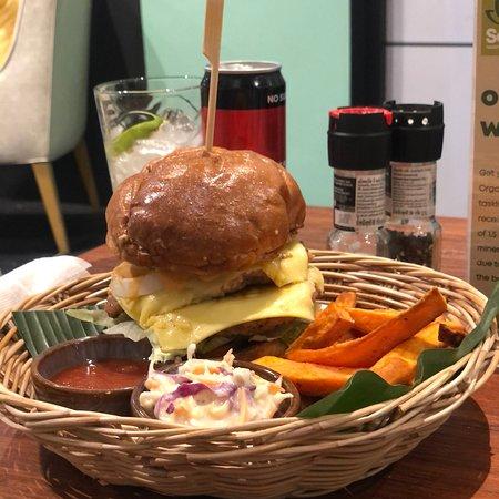 Vegan Booty Burger