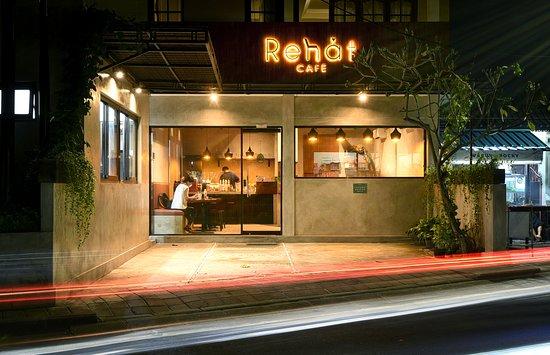 Rehat Cafe