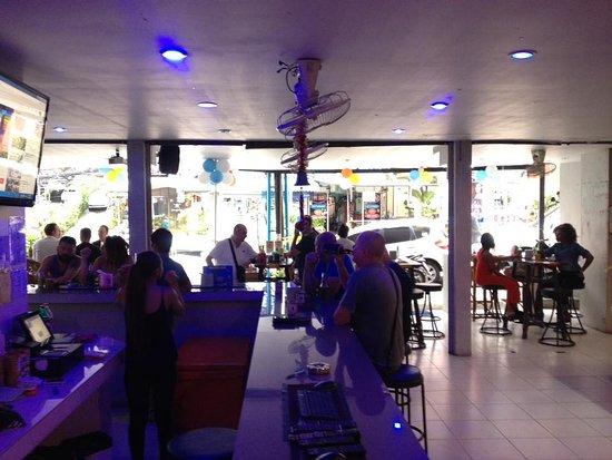 Champs Bar