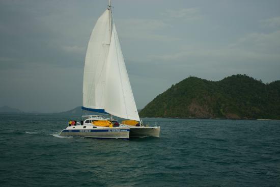 Faraway Yachting