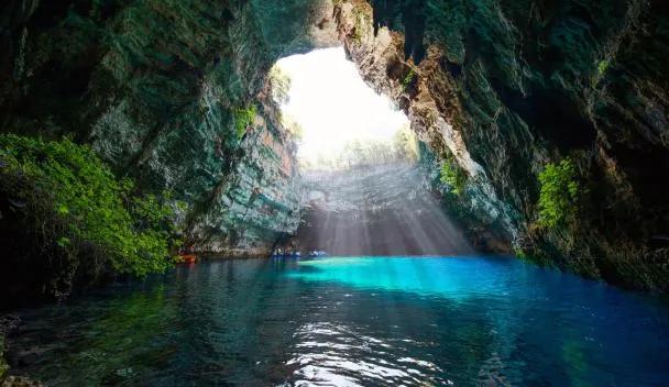 Grotte de Melissani