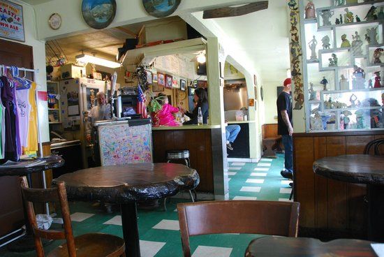 Walker's Cafe