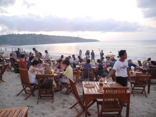 Menega Cafe