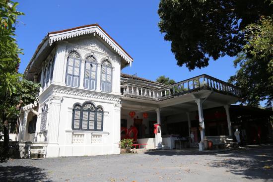 la Maison Chinpracha