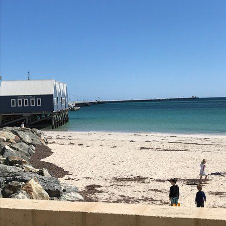 The Goose Bar & Kitchen