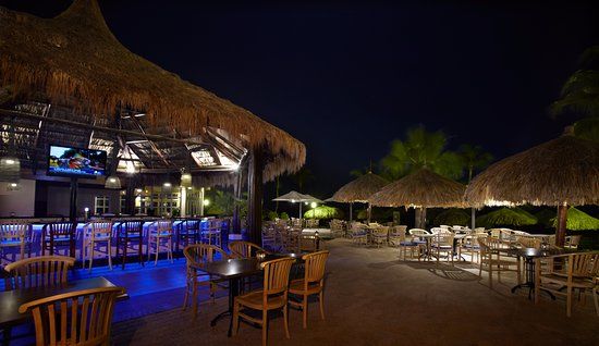 Water's Edge Restaurant & Bar Aruba