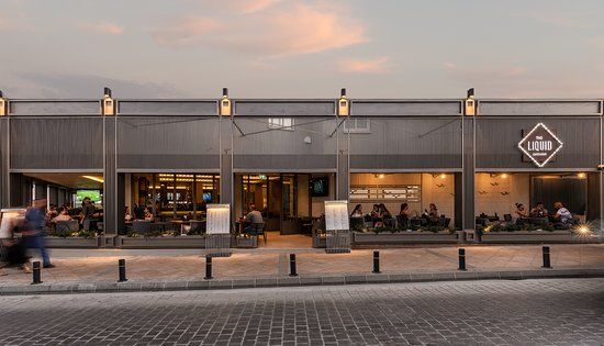 Liquid Café Bar
