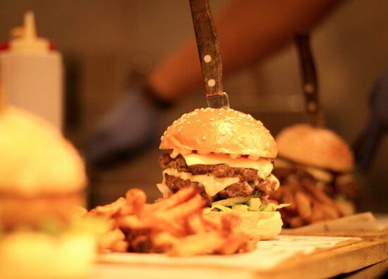 California Cafe & Barber