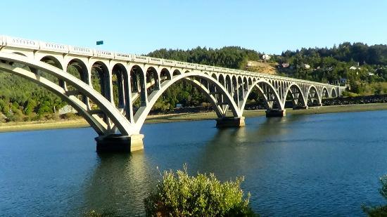Rogue River Bridge